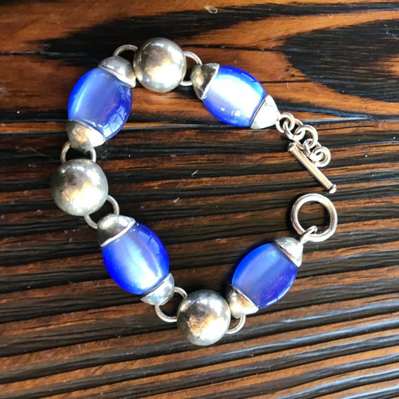 BLUE CATS EYE STONE, STERLING SILVER BRACELET - Picture 1 of 2